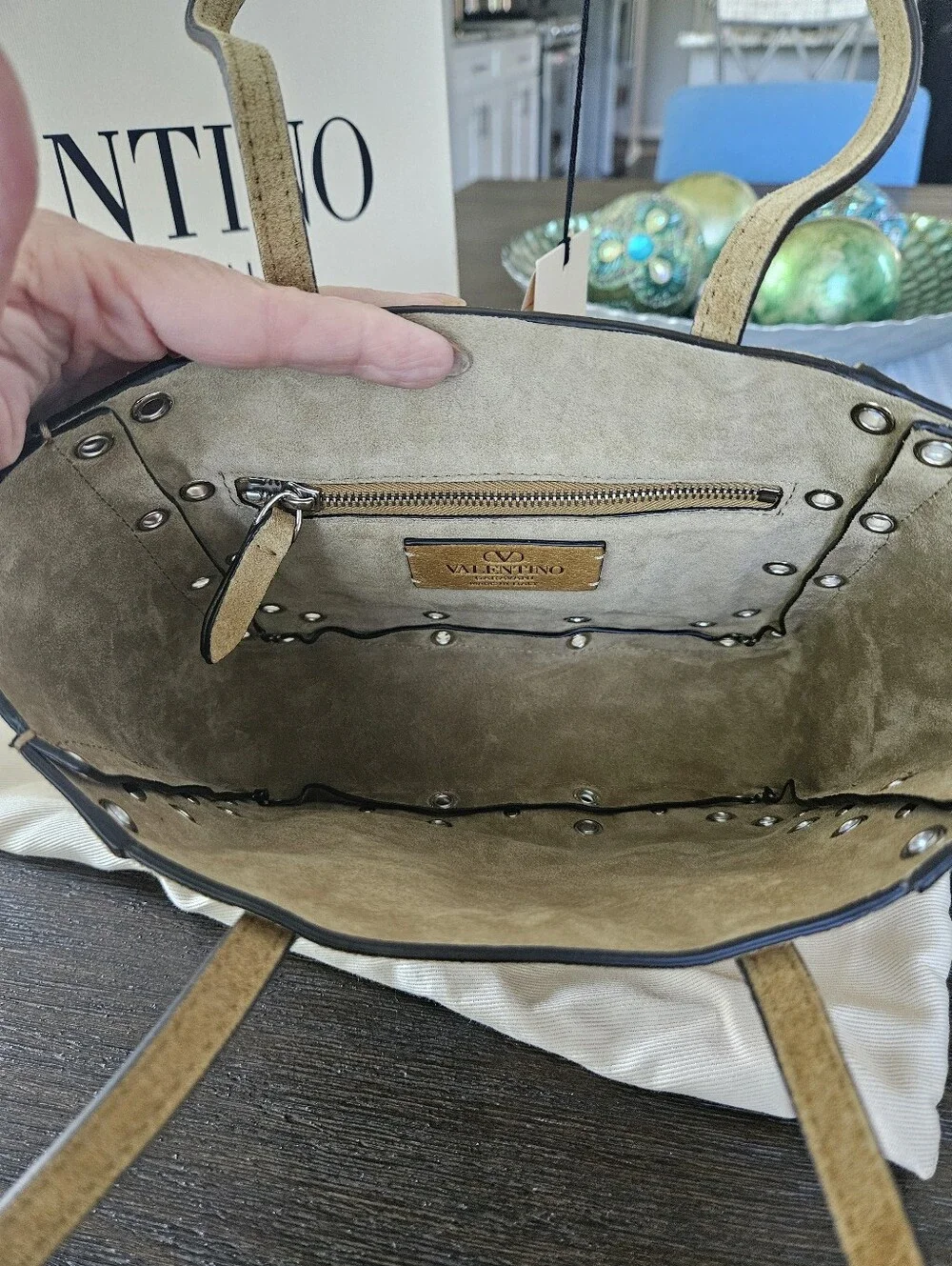 ***SOLD***NWT Valentino Garavani Nellcote Tan Suede Studded Mini Tote - Picture 5 of 6